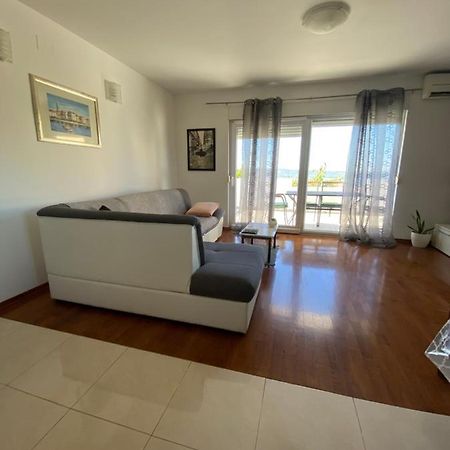 Apartman Mila Apartamento Kaštela Exterior foto