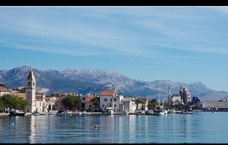 Apartman Mila Apartamento Kaštela Exterior foto